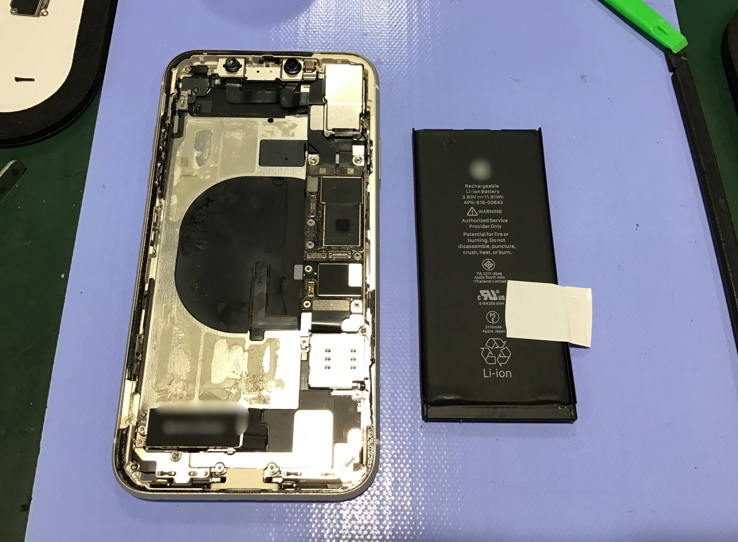 iPhone11のバッテリー交換ならデータをそのまま・最短即日修理のスマホ修理工房西八王子店へ